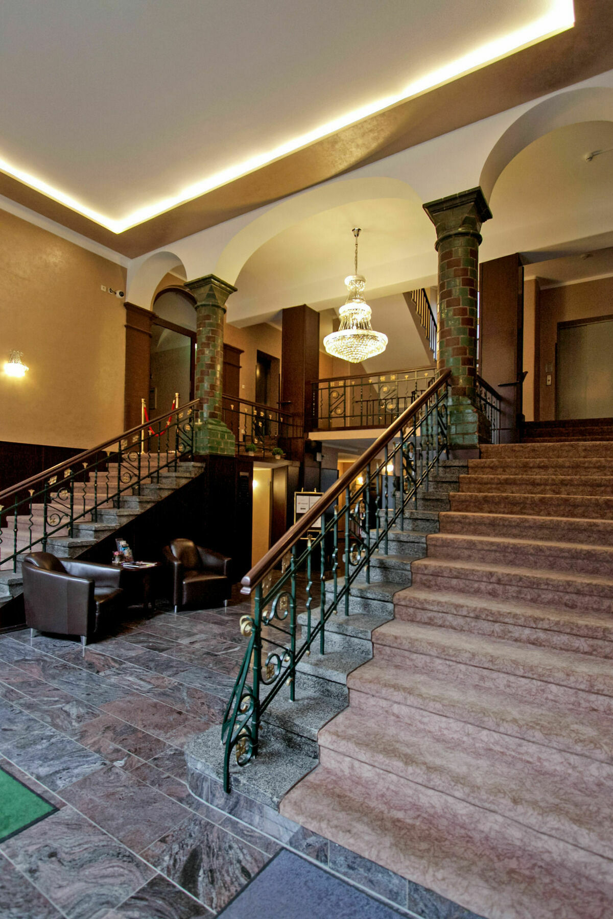 Grand Palace Hotel Hannover Exterior photo